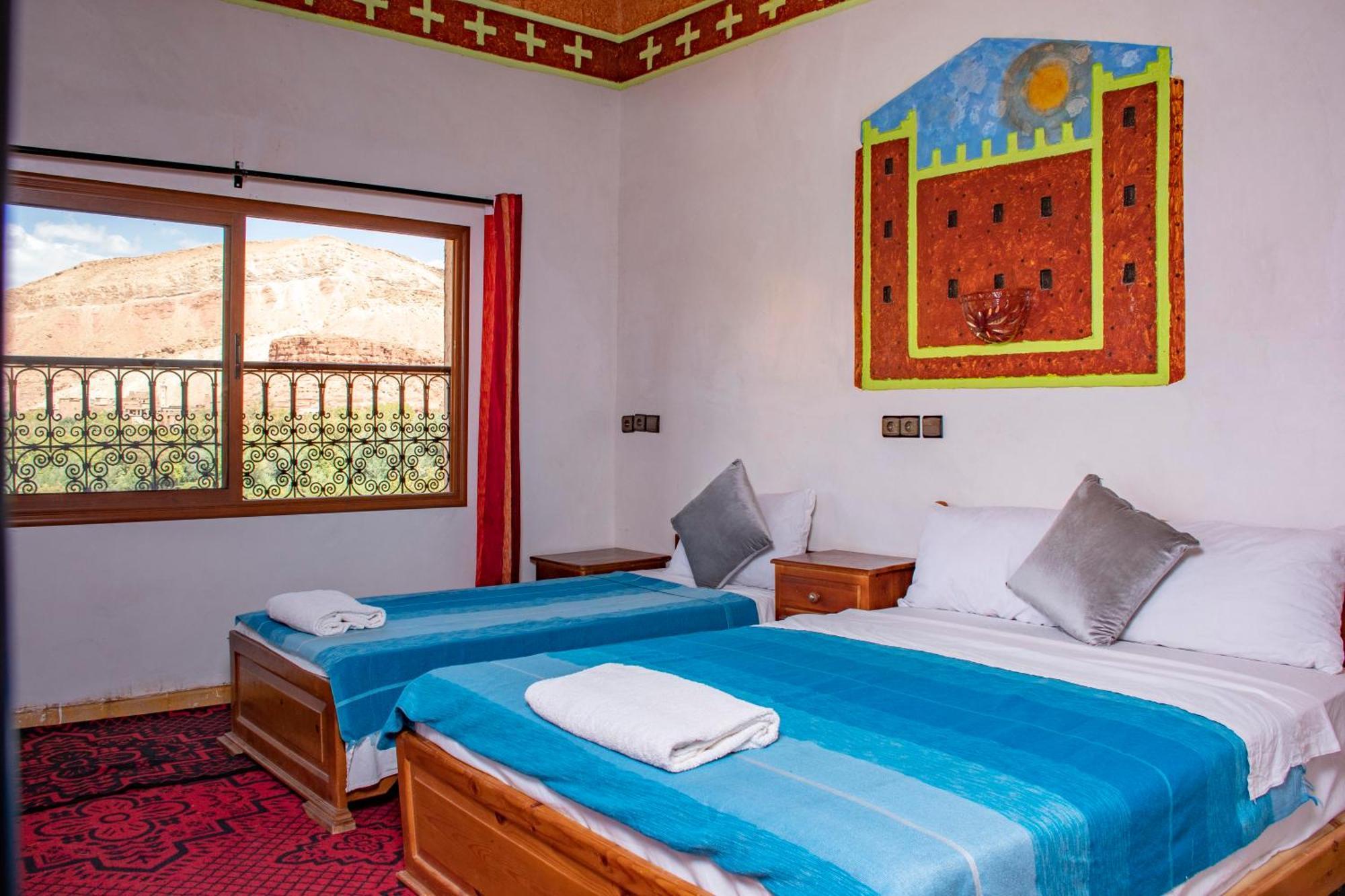 Hotel Awayou Bou Tharar Exterior photo